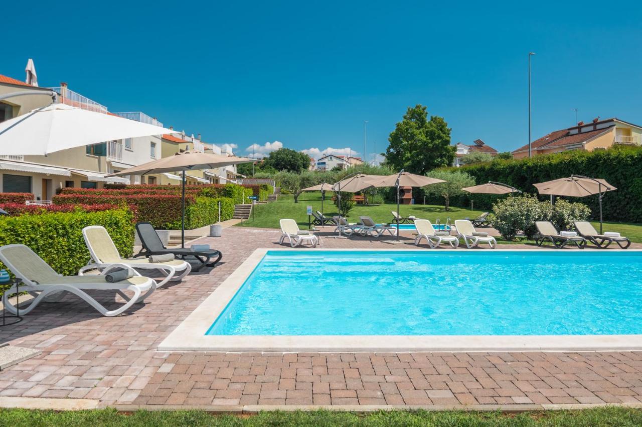 Maj Premium Residence