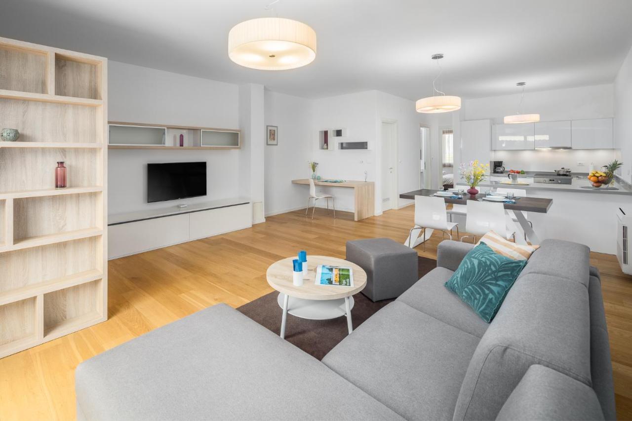 Maj Premium Residence Apartment *